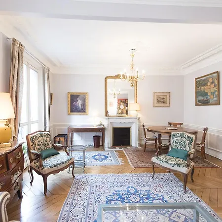 Veeve - French-style Allure In Saint-germain Des Prés * París