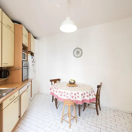 Veeve - Saint-germain Des Pres Allure *